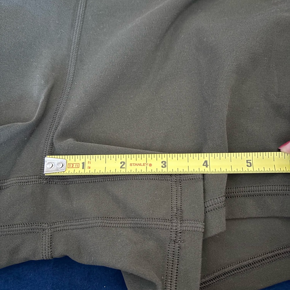 Lululemon Olive Align Shorts 4” - Picture 3 of 4